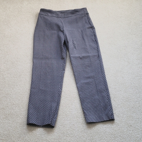 Black & White Diamond Geometric Patterned Pants by Counterparts. Size 10. - Picture 6 of 7